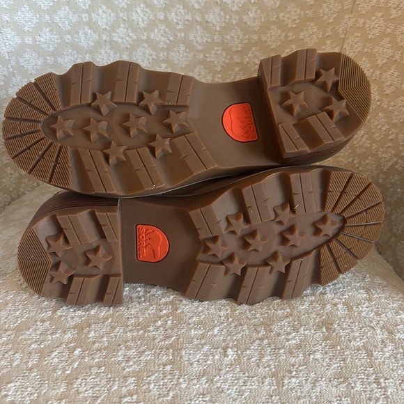 Sorel Joan Now Chelsea boots - Picture 6 of 8